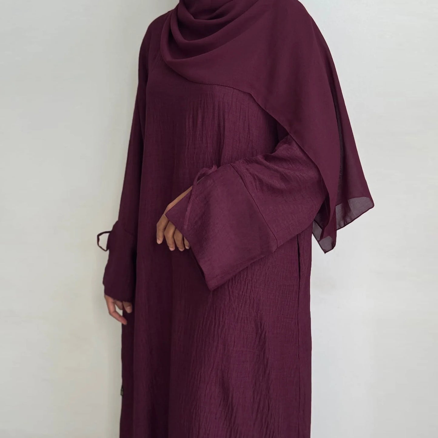 Elegant Loose-Fit Abaya