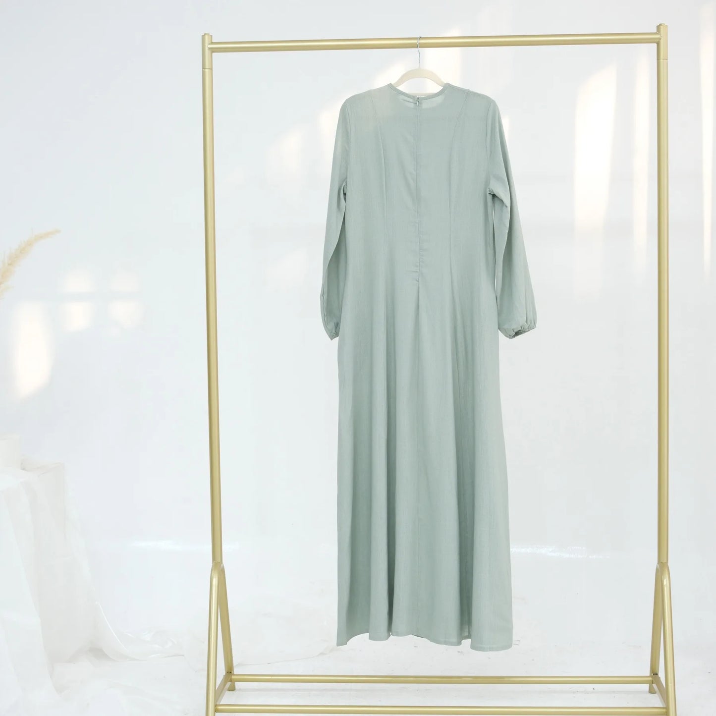 Slim Long Dress – Solid Color Casual Abaya